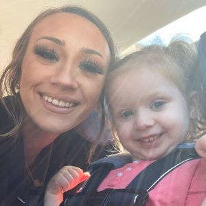 Meet your Posher, Olivia